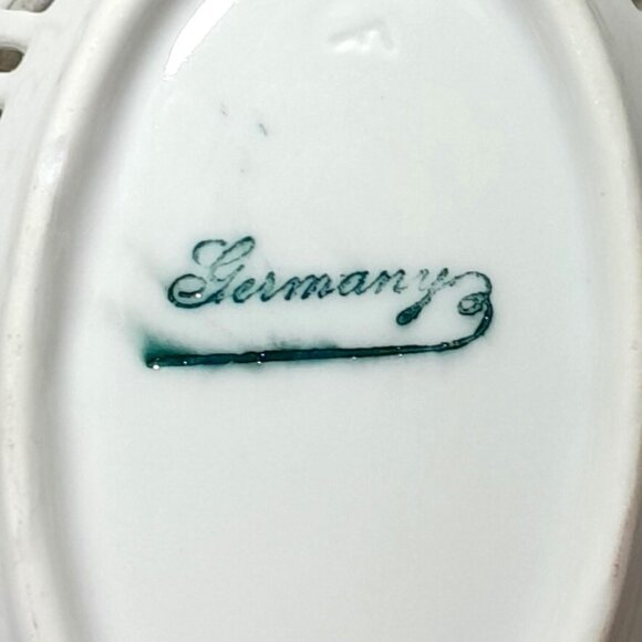 Porcelain Dish Germany Courting Couple Reticulated Lattice Trinket 5" Set Of 3 - Picture 6 of 16